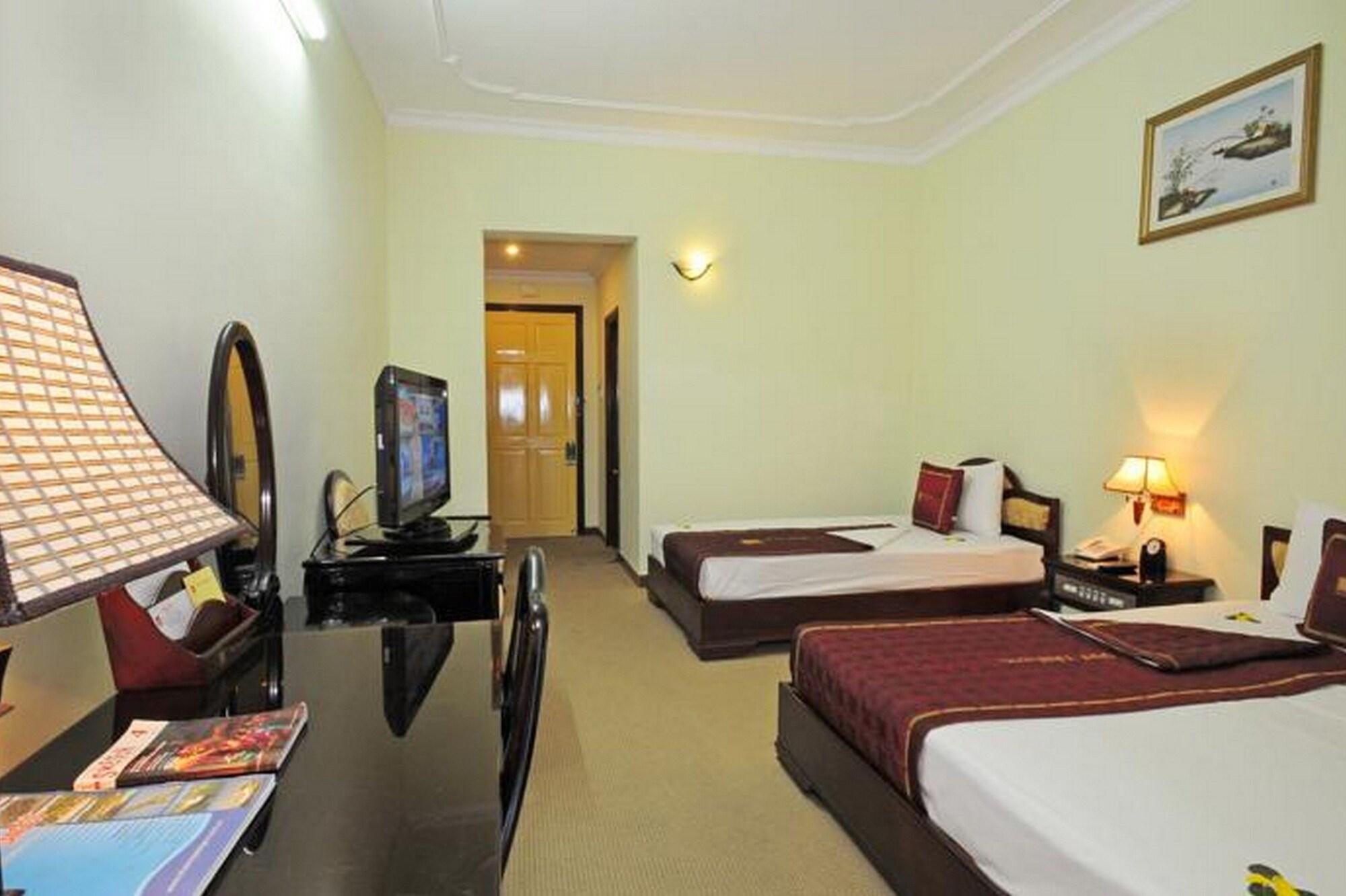 Duy Tan Hotel Hue Exterior foto