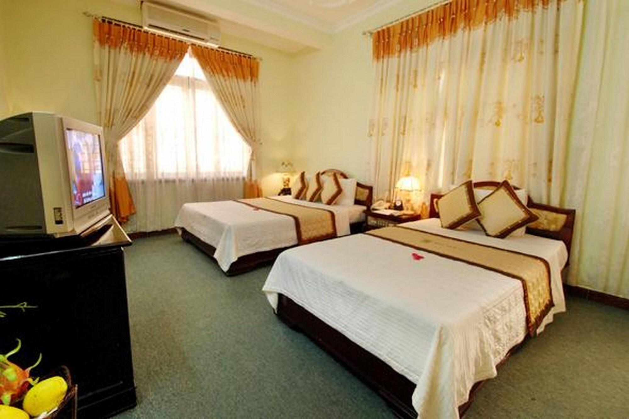Duy Tan Hotel Hue Exterior foto