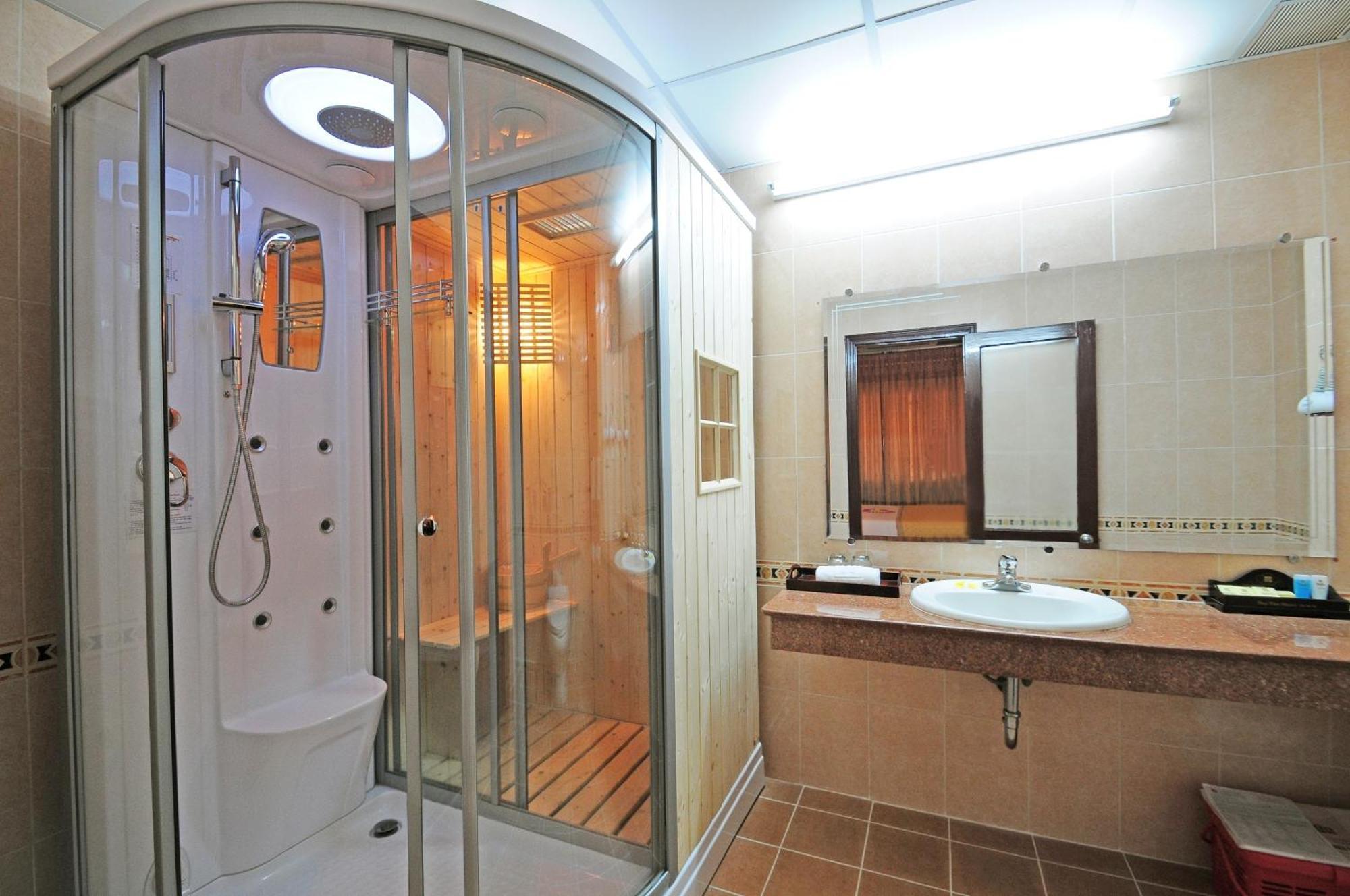 Duy Tan Hotel Hue Exterior foto
