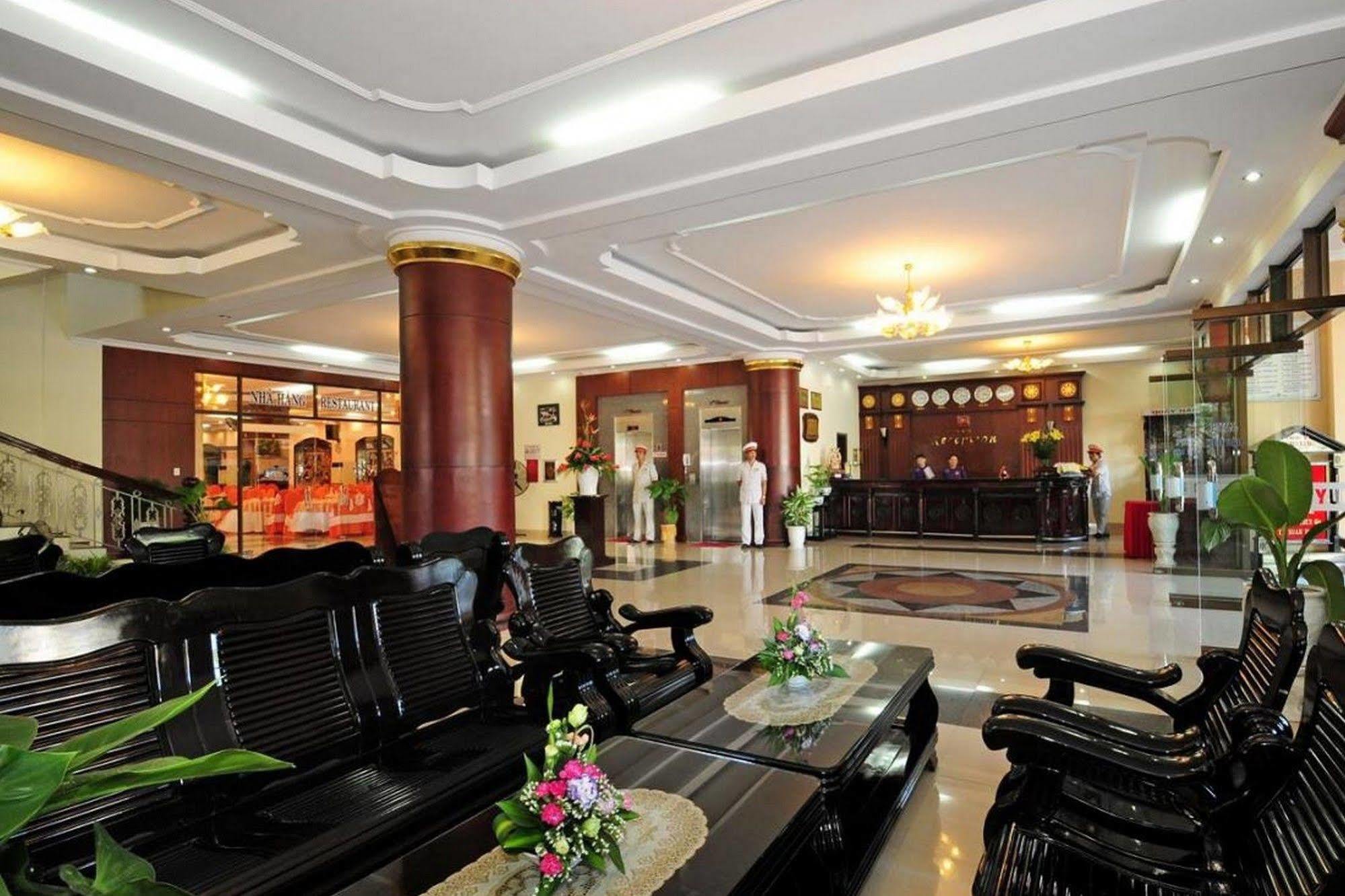 Duy Tan Hotel Hue Exterior foto