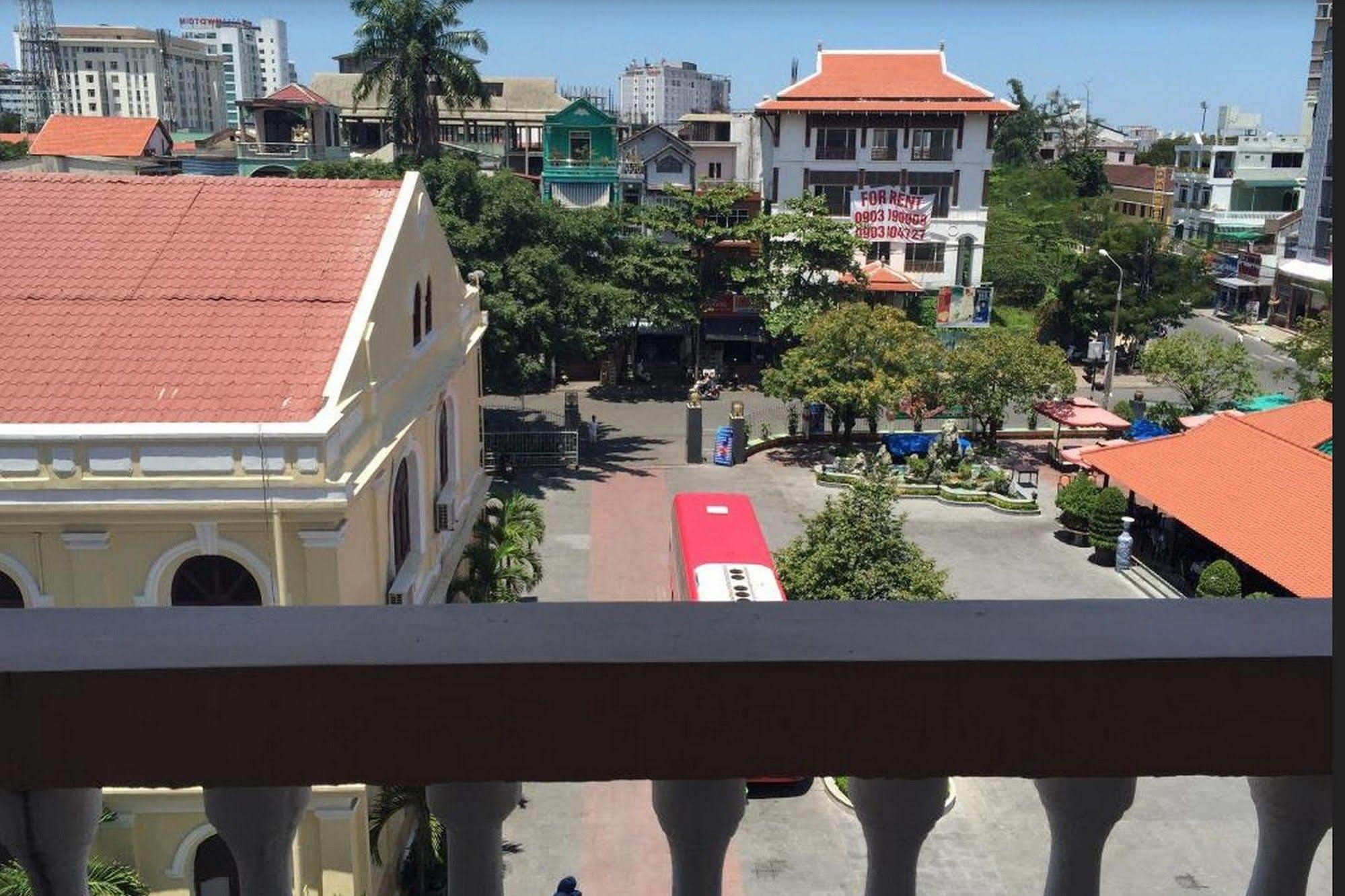 Duy Tan Hotel Hue Exterior foto